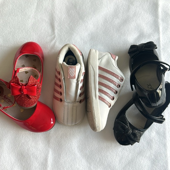 Pack of three pairs of shoes for girls size 8, in perfect condition - Picture 15 of 15